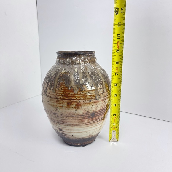 Antique Vase - Picture 4 of 9